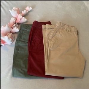 3/$20🎁 Gap Girlfriend chinos Lot 3pairs. Size 00/ size 2